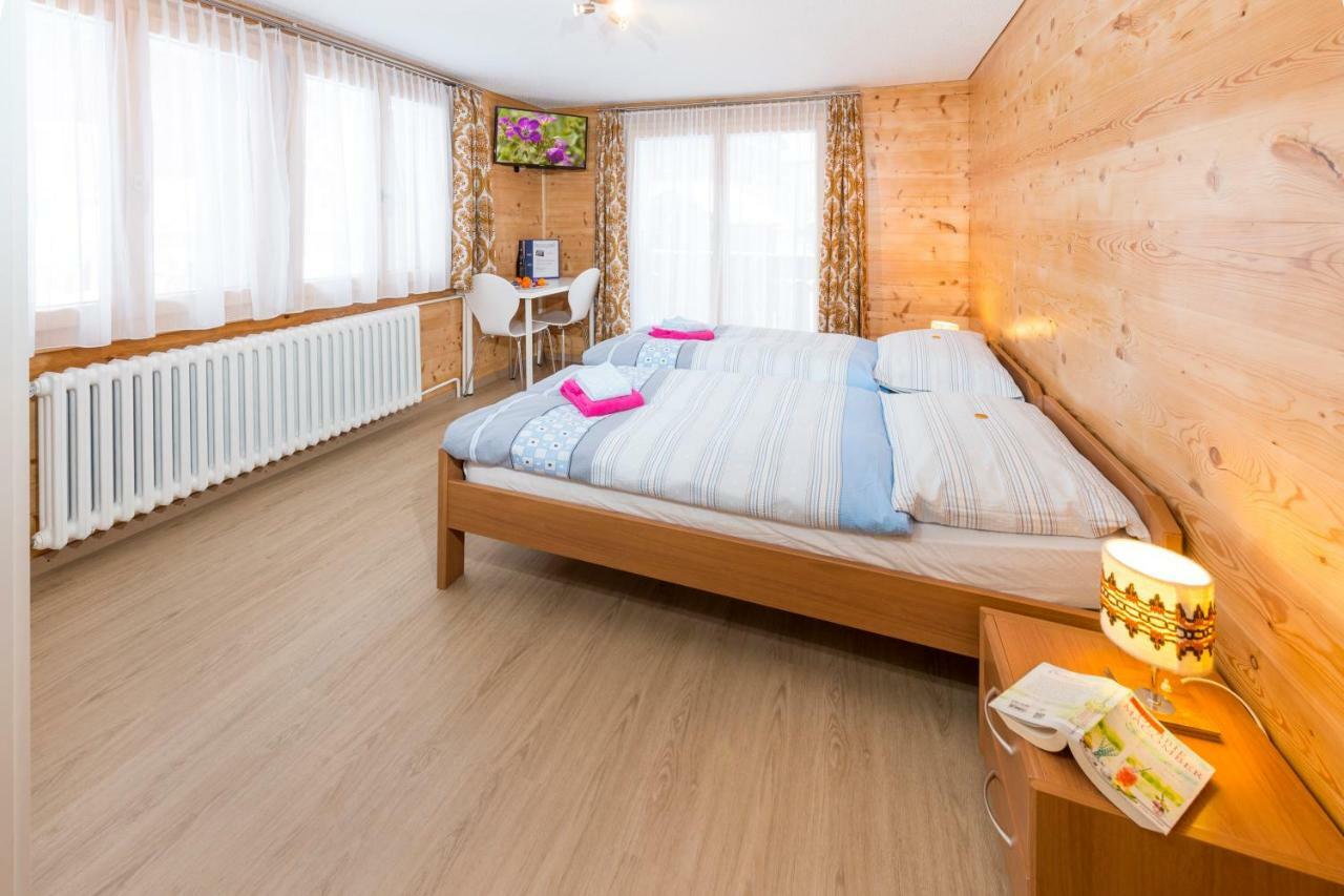 Haus Miranda Graechen Apartment Bagian luar foto